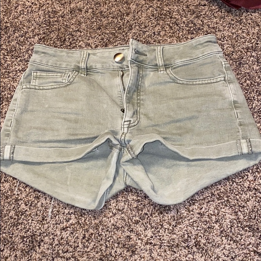 High rise army green Shorts